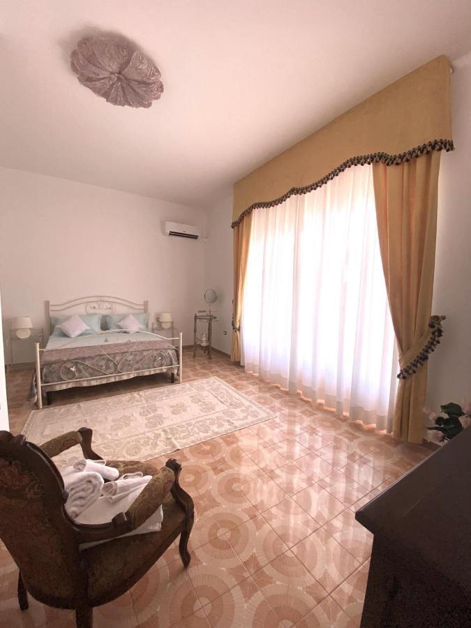 Le Fresie B&B SantʼAntìoco Exterior foto